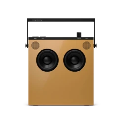 Teenage Engineering OB-4 High-Fidelity Bluetooth Loudspeaker 9 Teenage Engineering OB-4 High-Fidelity Bluetooth Loudspeaker -Audio Equipment Shop 0968a658 870e 4d48 b03c 24ed93bb91cd ob 4 beige store front