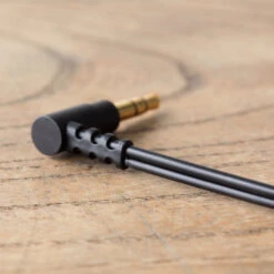 Final Audio E1000C Isolating Earphones With Microphone 9 Final Audio E1000C Isolating Earphones With Microphone -Audio Equipment Shop 190806 final WEB img E1000C gallery 07x 8320f4cd 22f5 4e0f b4d9 d41f82100204