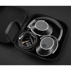 T+A Solitaire T Wireless Noise-Cancelling Headphones -Audio Equipment Shop 21497 TA Solitaire T Black 12Kopie