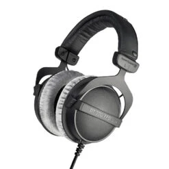 Beyerdynamic DT 770 PRO Studio Closed-Back Reference Headphones 11 Beyerdynamic DT 770 PRO Studio Closed-Back Reference Headphones -Audio Equipment Shop beyerdynamic dt 770 pro 250 ohm perspective x