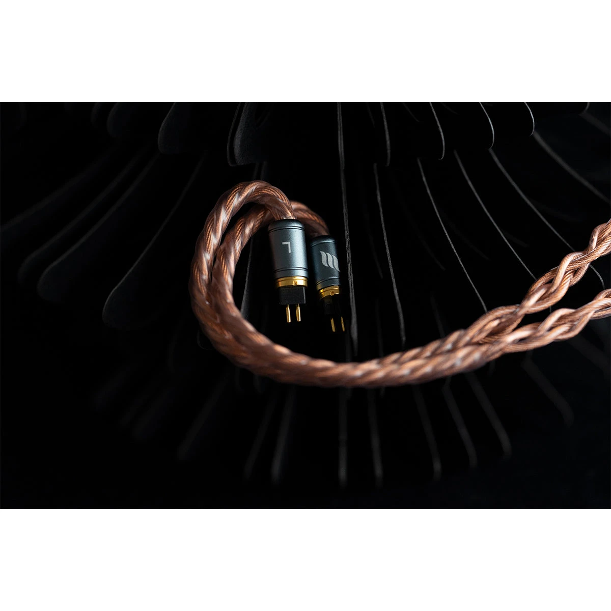 Effect Audio Ares S 8W Limited Edition Surprise Gift Box In-Ear Headphone Cable With Chamber Carrying Case 2 Effect Audio Ares S 8W Limited Edition Surprise Gift Box In-Ear Headphone Cable With Chamber Carrying Case - Image 2