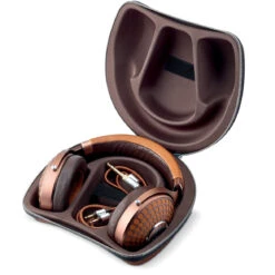 Focal Stellia Closed Back Headphones -Audio Equipment Shop focal stellia headphones carrying case