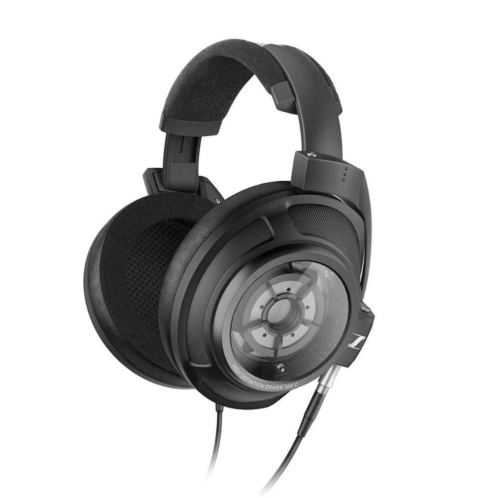 Sennheiser HD 820 Over Ear Closed Back Headphones 1 Sennheiser HD 820 Over Ear Closed Back Headphones