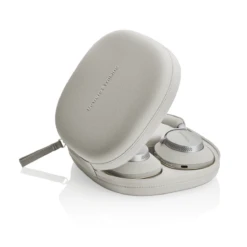 Bowers & Wilkins Px7 S2e Over-Ear Noise-Canceling Wireless Headphones -Audio Equipment Shop px7s2e case white